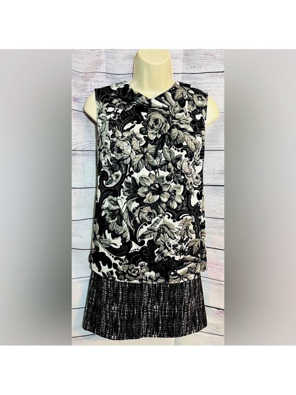 Talbots Sleeveless Button Back Blouse